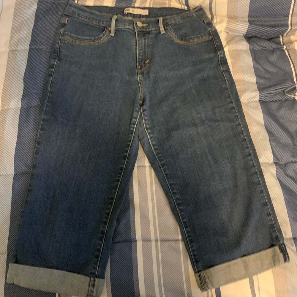 New Jean capris. Worn only a few times. Size 10